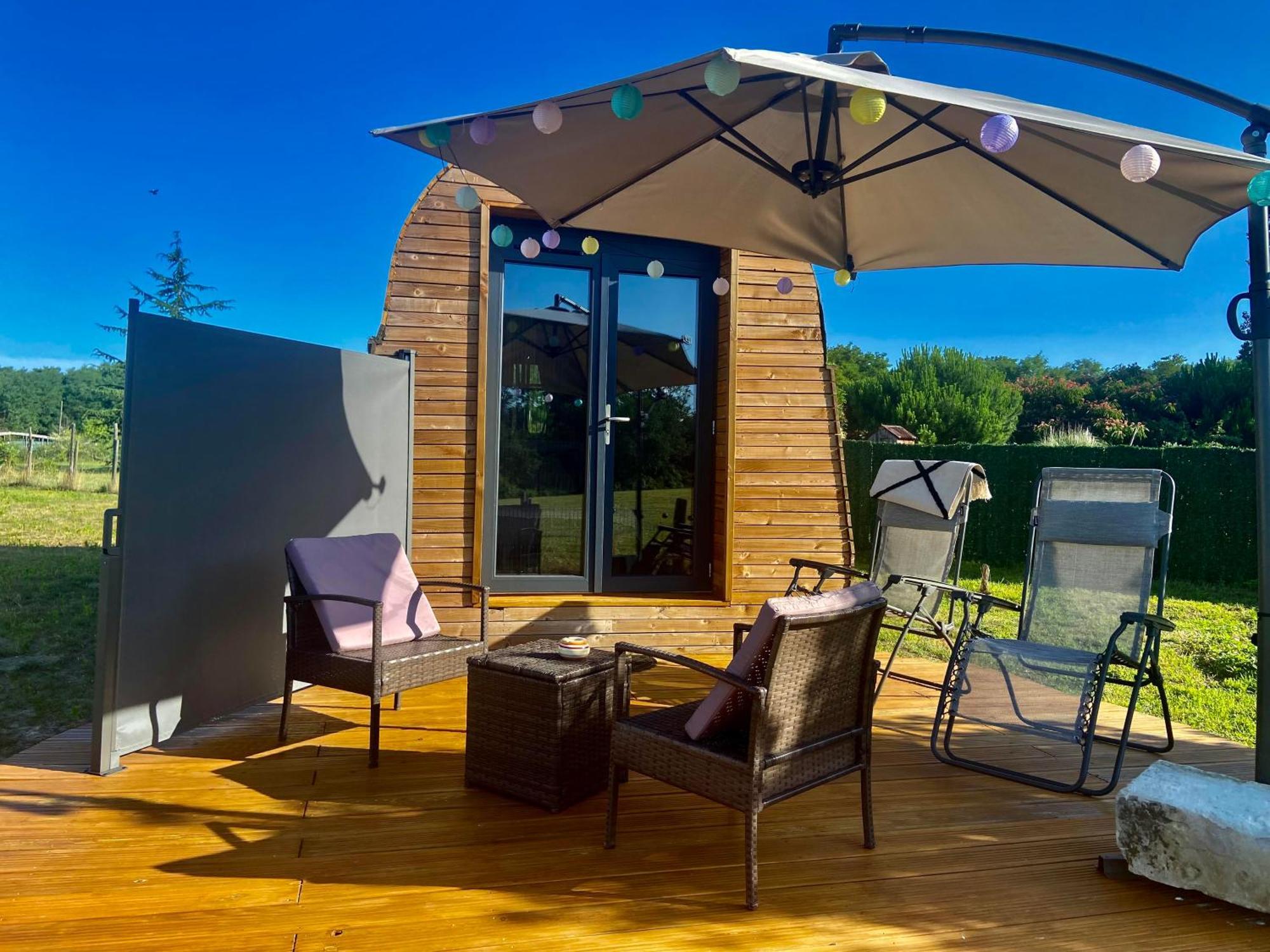 Logement Insolite : La Ruche Verte Monts-sur-Guesnes Bagian luar foto